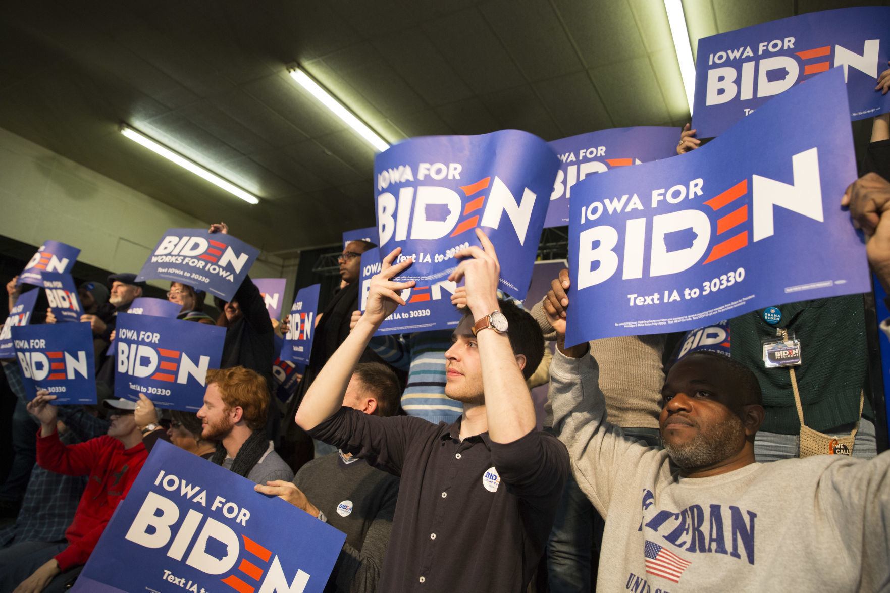 020120kw-biden-04